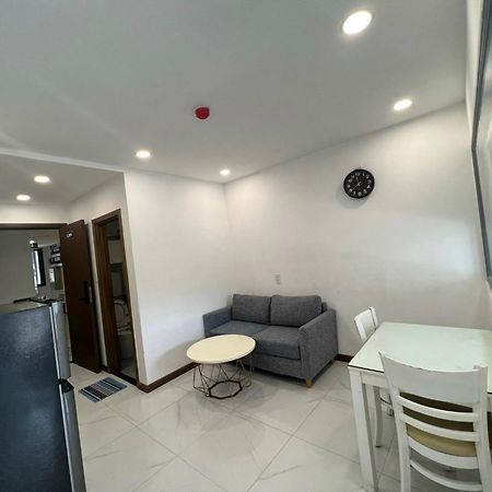 Smiley Apartment Quan 2 Ho-Chi-Minh-Stadt Exterior foto